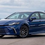 Only Two of America’s 10 Best-Selling Vehicles Earn IIHS Safety Award